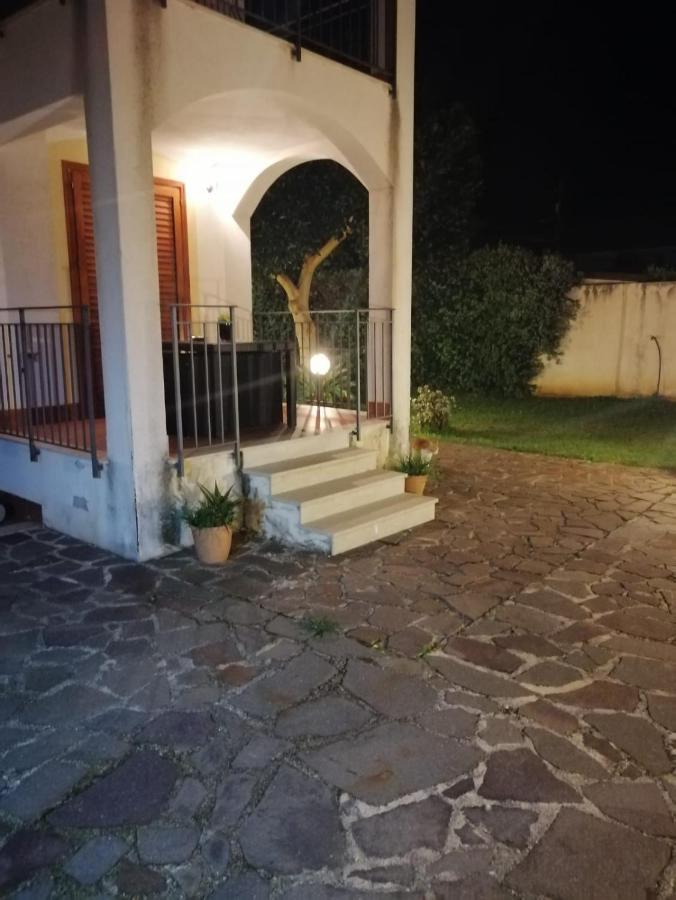 Villa Cavalluccio Marino Con Piscina Idromassaggio 카리니 외부 사진