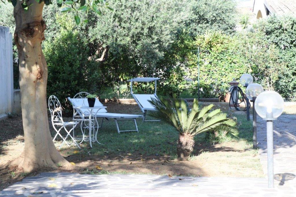 Villa Cavalluccio Marino Con Piscina Idromassaggio 카리니 외부 사진
